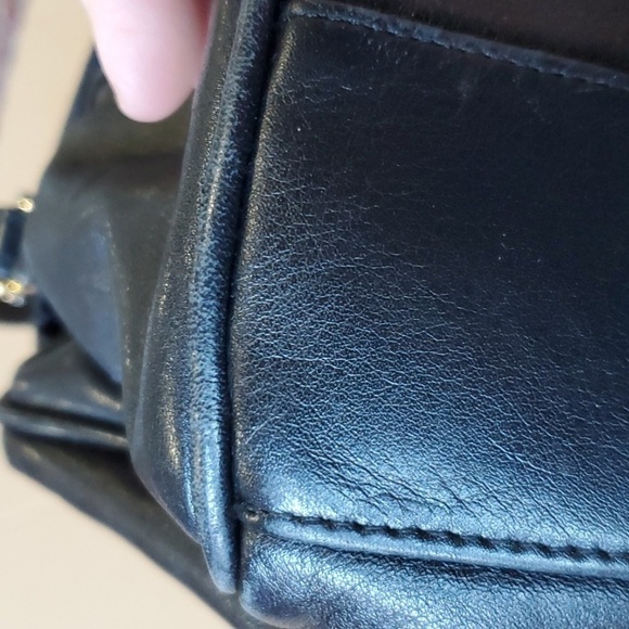 Etienne Aigner Vintage navy leather shoulder handbag 4 compartments - Picture 3 of 15